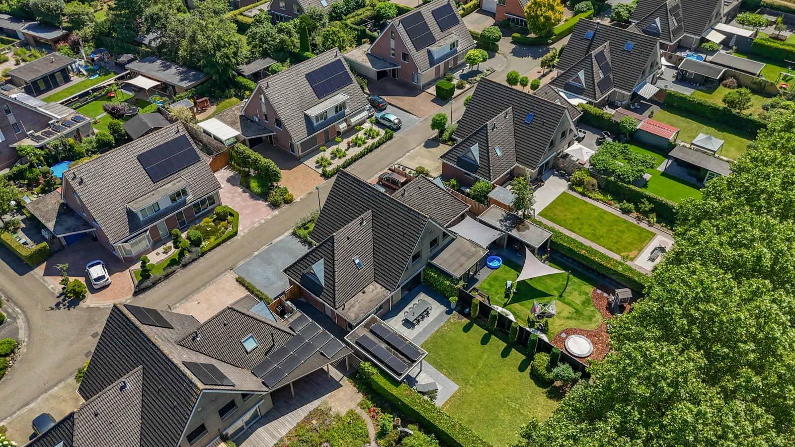 Drone-opname woning — luchtfoto